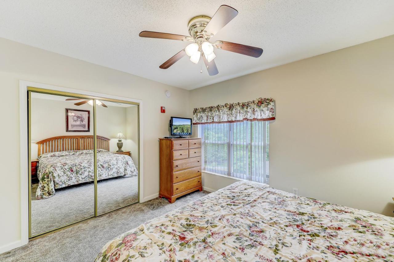 Greenbrier Getaway Whispering Pines 524 Apartment Pigeon Forge Bagian luar foto