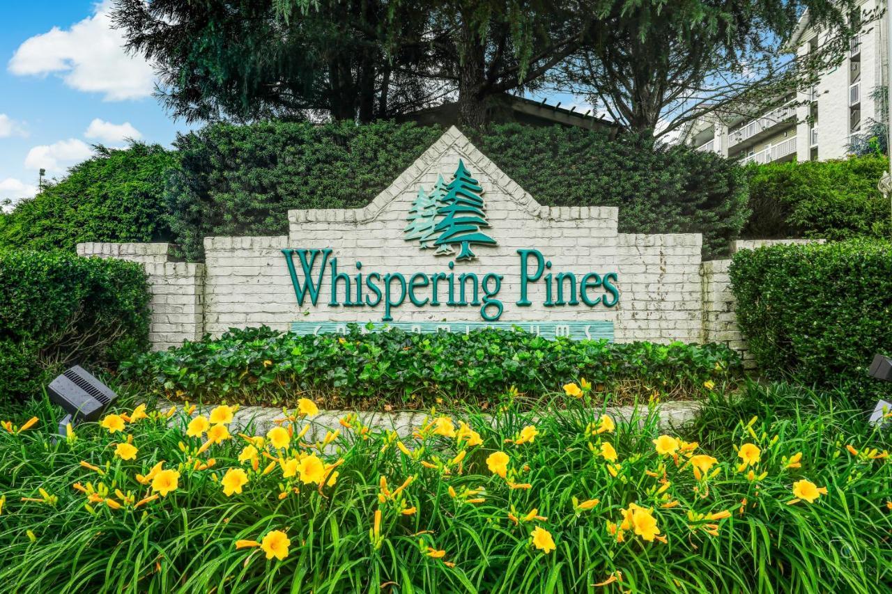 Greenbrier Getaway Whispering Pines 524 Apartment Pigeon Forge Bagian luar foto